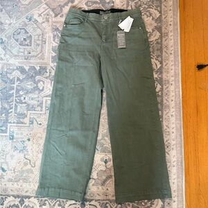 NWT wide leg pants